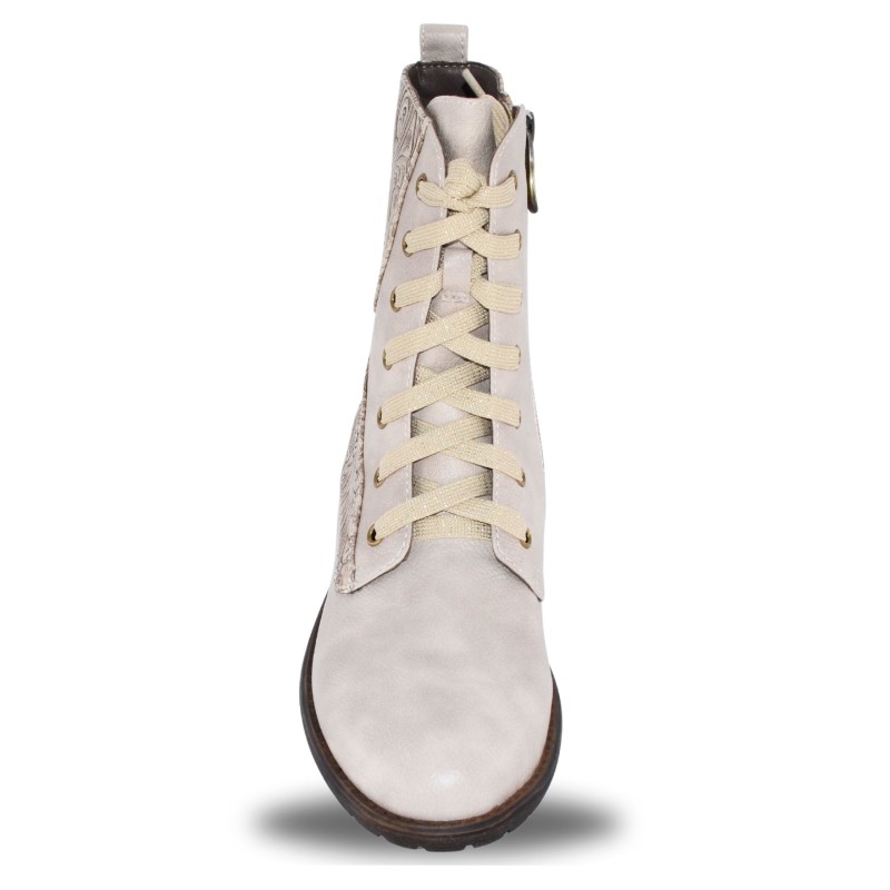 laura vita - ngacmayo 25