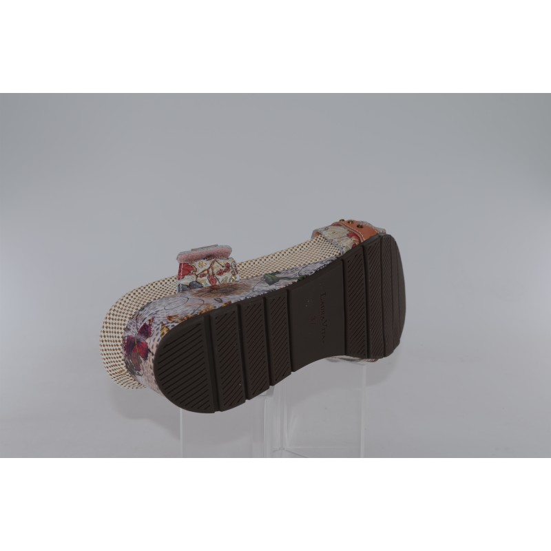 laura vita - barry 44