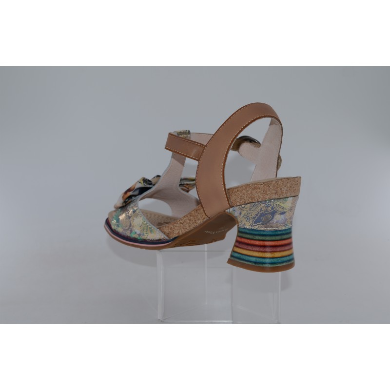 laura vita - decbyo 24