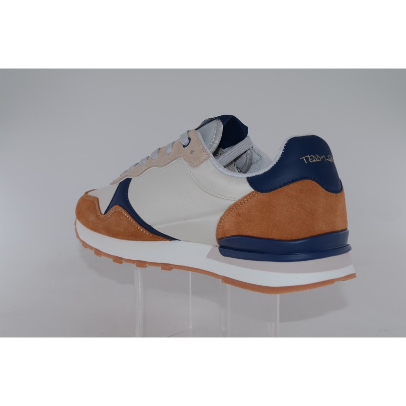 120667 - teddy smith